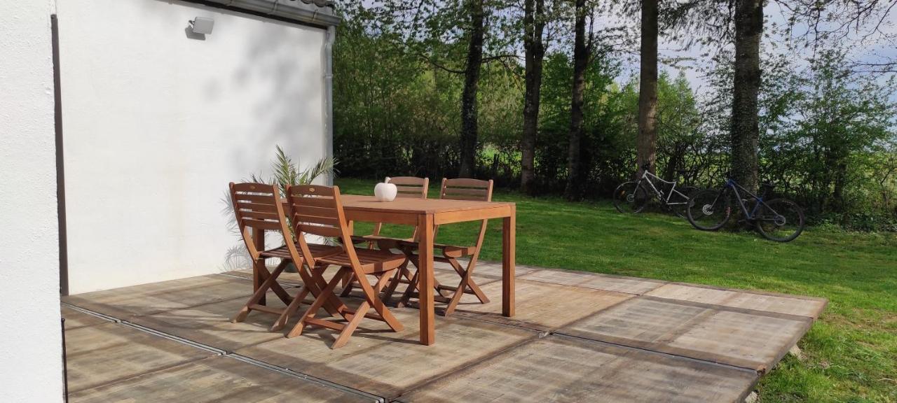 Au "Cottage Paisible" ريندو المظهر الخارجي الصورة